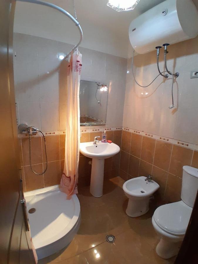 Cozy Apartment In The City Center 2 Shkoder Exterior photo